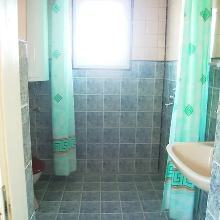 Pensiune Zodiac House *